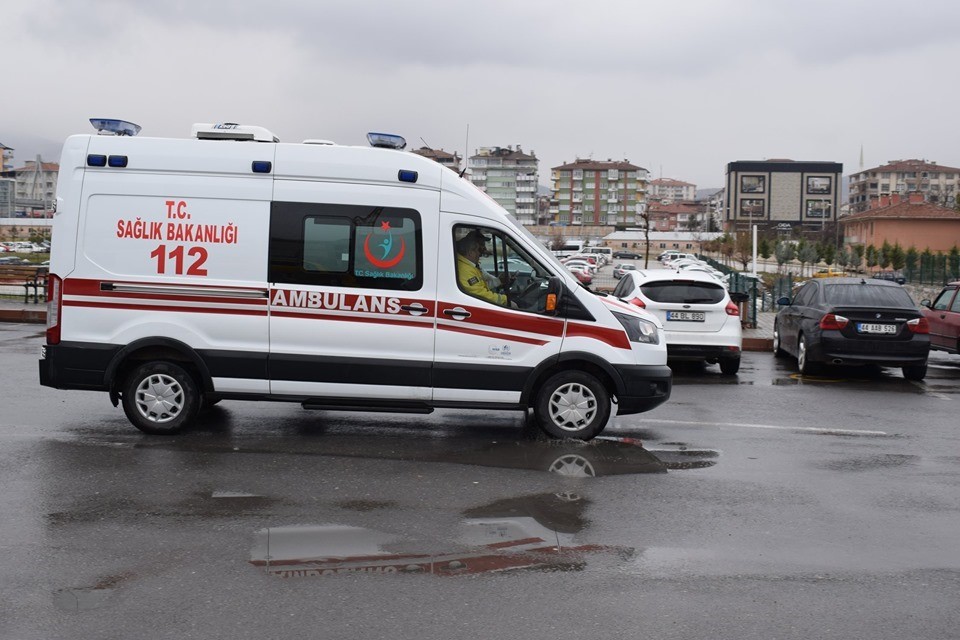 MALATYA'DA DA AYAĞINDAN SİLAHLA